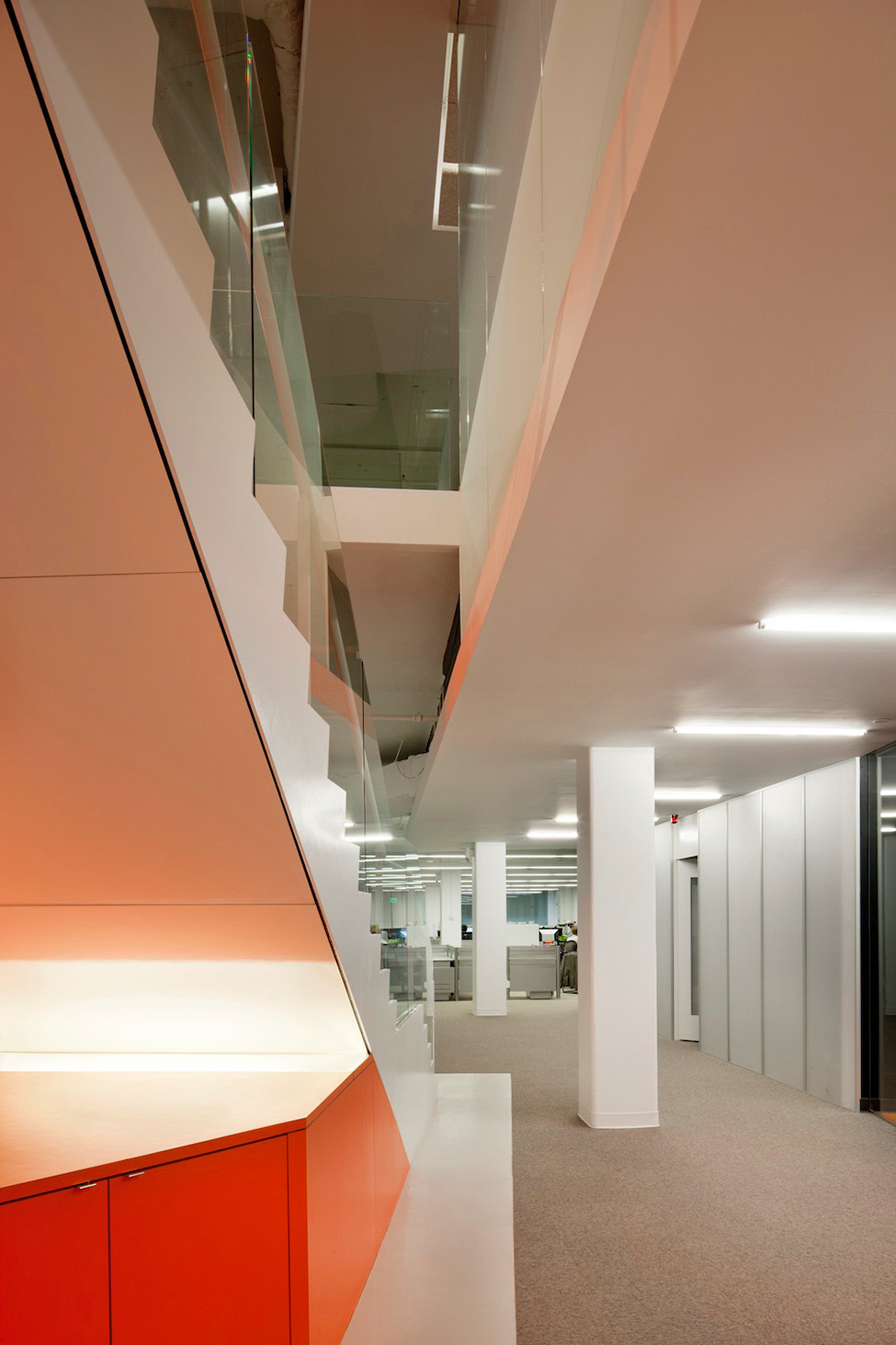 上海大型空曠辦公室裝修設計-第2張圖片-上海古都建筑設計集團 上海大型空曠辦公室裝修設計-第2張圖片-上海古都建筑設計集團