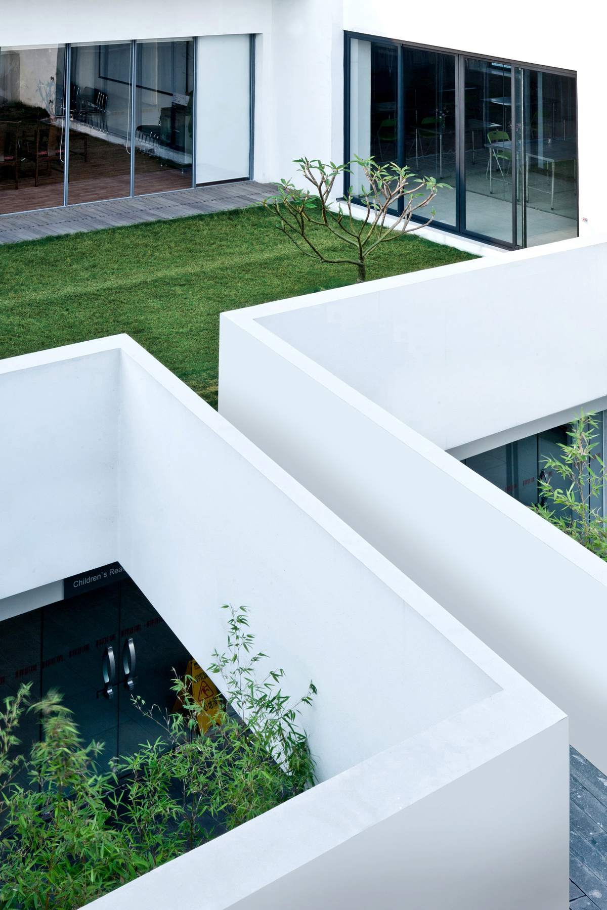 上海辦公樓草坪裝修設計-第3張圖片-上海古都建筑設計集團 上海辦公樓草坪裝修設計-第3張圖片-上海古都建筑設計集團