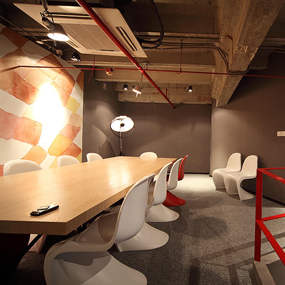 現代loft混搭風格辦公室裝修設計-第3張圖片-上海古都建筑設計集團 現代loft混搭風格辦公室裝修設計-第3張圖片-上海古都建筑設計集團