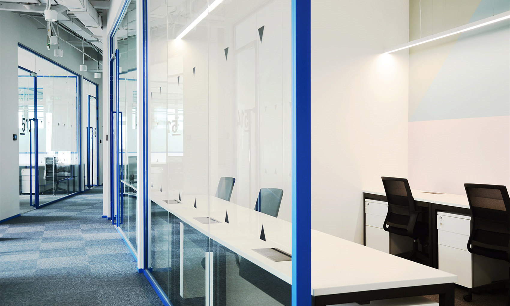 工業(yè)建筑風(fēng)格辦公室裝修設(shè)計-第5張圖片-上海古都建筑設(shè)計集團(tuán) 工業(yè)建筑風(fēng)格辦公室裝修設(shè)計-第5張圖片-上海古都建筑設(shè)計集團(tuán)